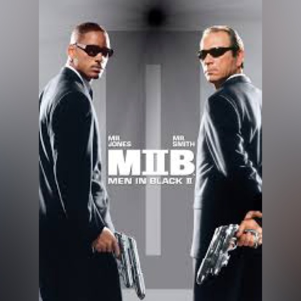 🎥 3 for $15 🎥 Men In Black II - Blu-Ray & Ultraviolet
